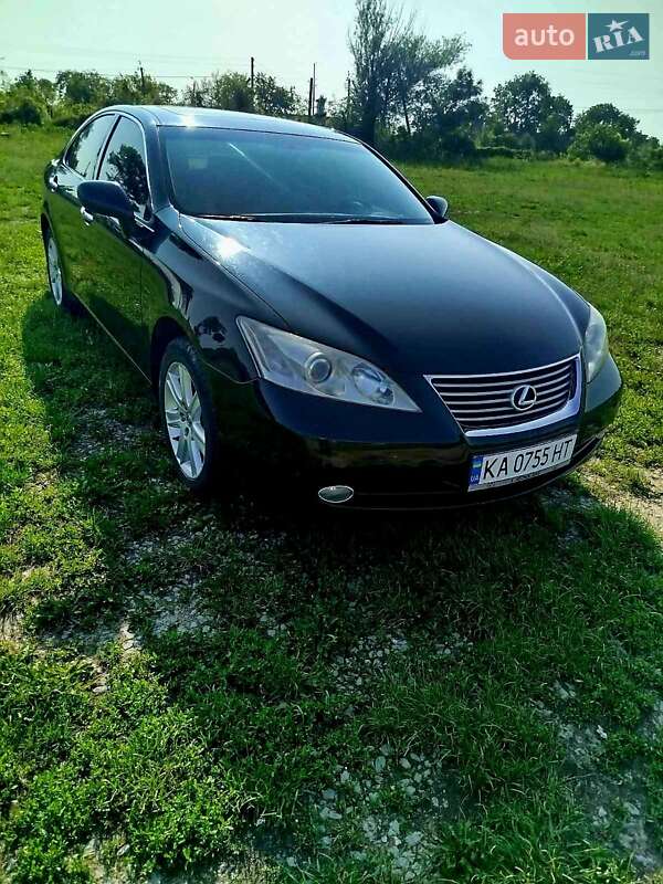 Седан Lexus ES 2008 в Новой Ушице