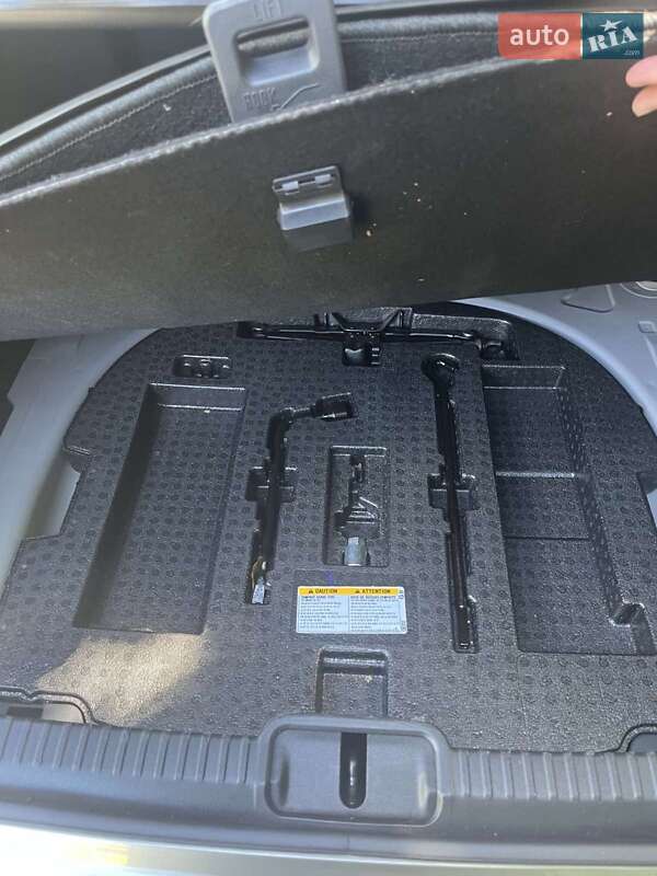 Седан Lexus ES 2019 в Києві