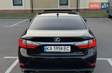 Седан Lexus ES 2018 в 