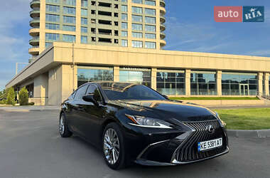 Седан Lexus ES 2020 в Дніпрі