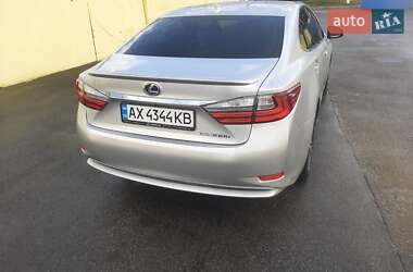 Седан Lexus ES 2017 в Харькове