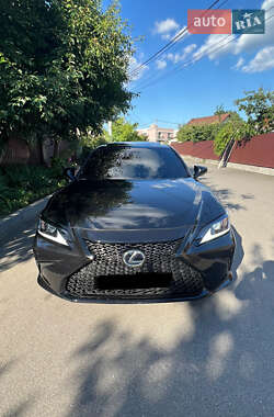 Седан Lexus ES 2019 в Крюковщине