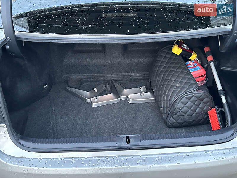 Седан Lexus ES 2015 в Дніпрі фото 11 Седан Lexus ES 2015 в Дніпрі