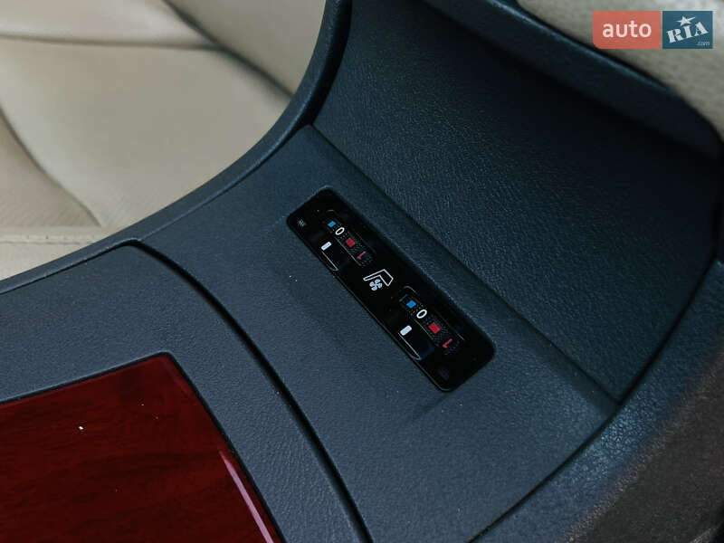 Седан Lexus ES 2008 в Харкові