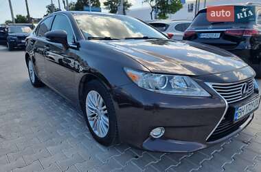 Седан Lexus ES 2013 в 
