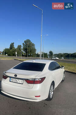 Седан Lexus ES 2013 в 