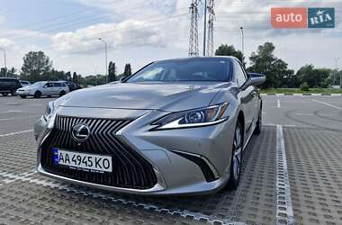 Седан Lexus ES 2020 в Києві