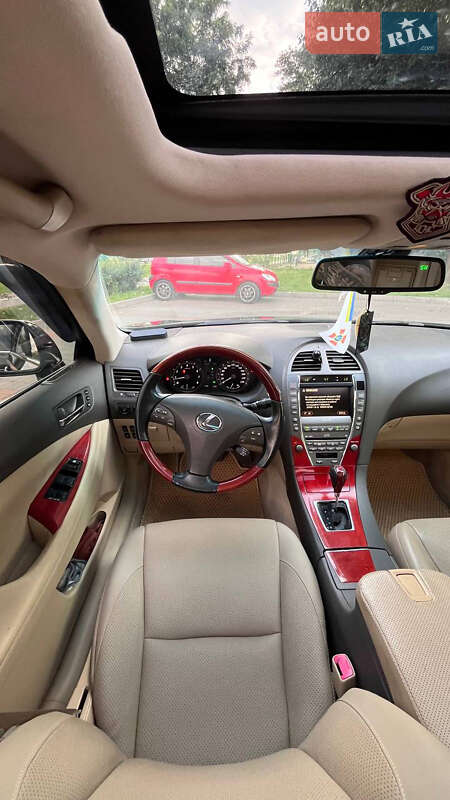 Седан Lexus ES 2008 в Броварах
