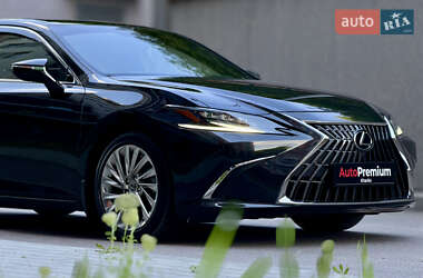 Седан Lexus ES 2022 в 