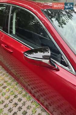 Седан Lexus ES 2022 в 