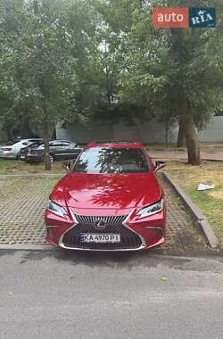 Седан Lexus ES 2022 в 
