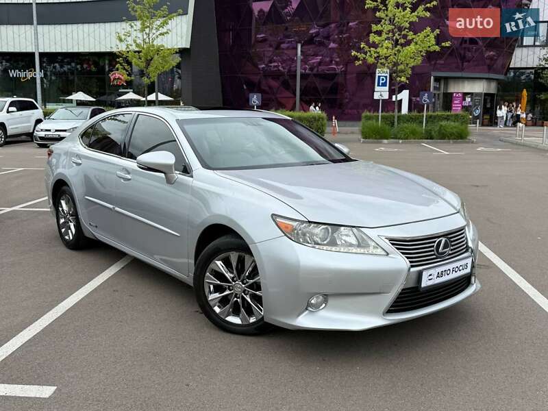 Lexus ES 2013