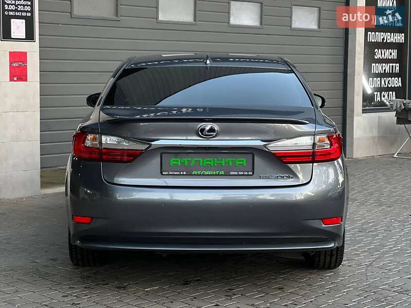 Седан Lexus ES 2016 в Одессе