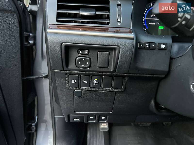Седан Lexus ES 2016 в Одессе