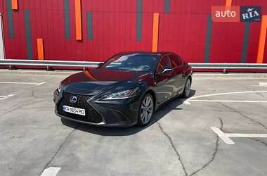 Седан Lexus ES 2019 в Києві
