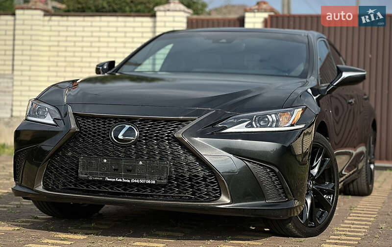Lexus ES 2023