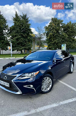 Седан Lexus ES 2015 в 