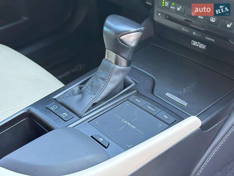 Седан Lexus ES 2022 в Одессе