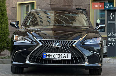Седан Lexus ES 2023 в Одессе