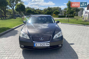Седан Lexus ES 2008 в Умані