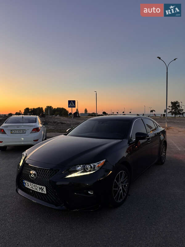 Седан Lexus ES 2018 в Черкасах фото 2 Седан Lexus ES 2018 в Черкасах