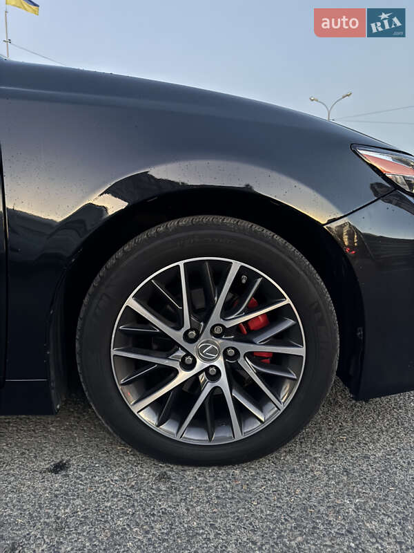 Седан Lexus ES 2018 в Черкасах фото 16 Седан Lexus ES 2018 в Черкасах
