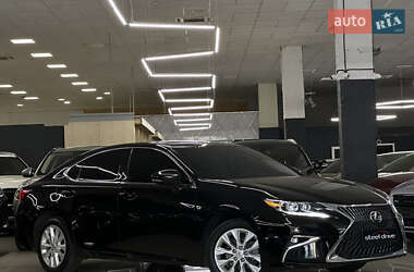 Седан Lexus ES 2014 в Николаеве