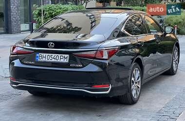 Седан Lexus ES 2022 в 