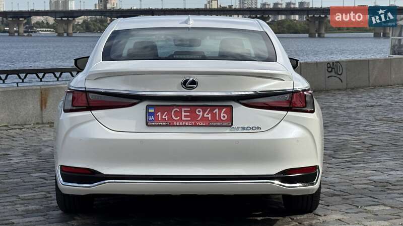 Седан Lexus ES 2021 в Киеве фото 4 Седан Lexus ES 2021 в Киеве