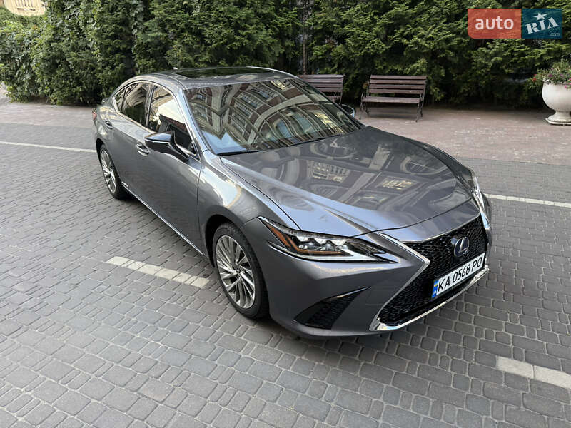 Седан Lexus ES 2019 в Киеве фото Седан Lexus ES 2019 в Киеве