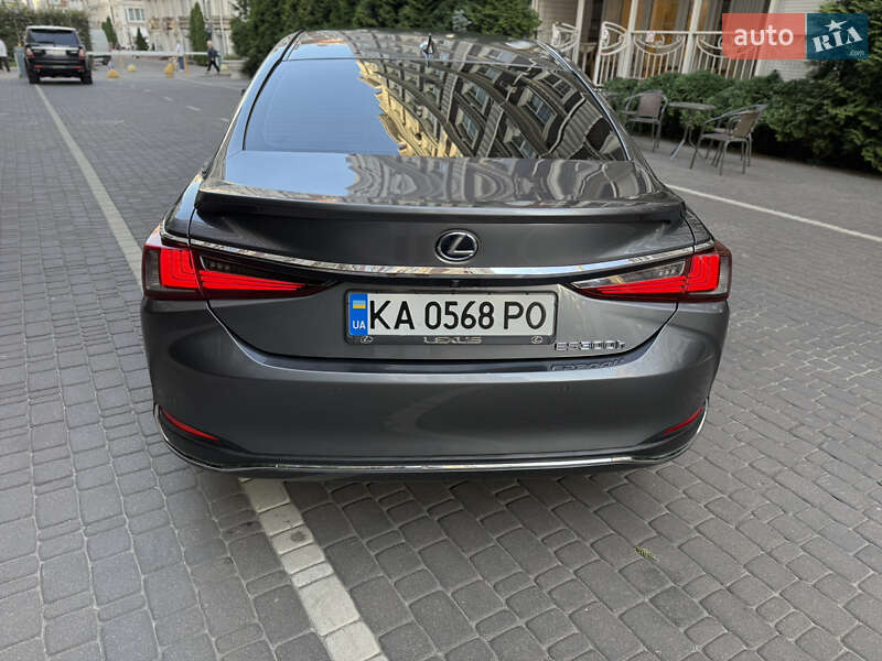 Седан Lexus ES 2019 в Киеве фото 6 Седан Lexus ES 2019 в Киеве