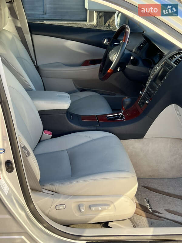 Седан Lexus ES 2006 в Одесі
