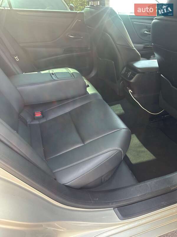 Седан Lexus ES 2022 в Києві фото 2 Седан Lexus ES 2022 в Києві