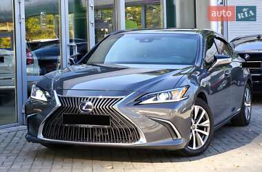 Седан Lexus ES 2021 в Днепре