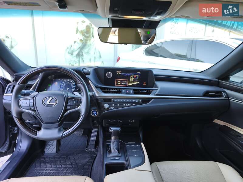 Седан Lexus ES 2021 в Днепре