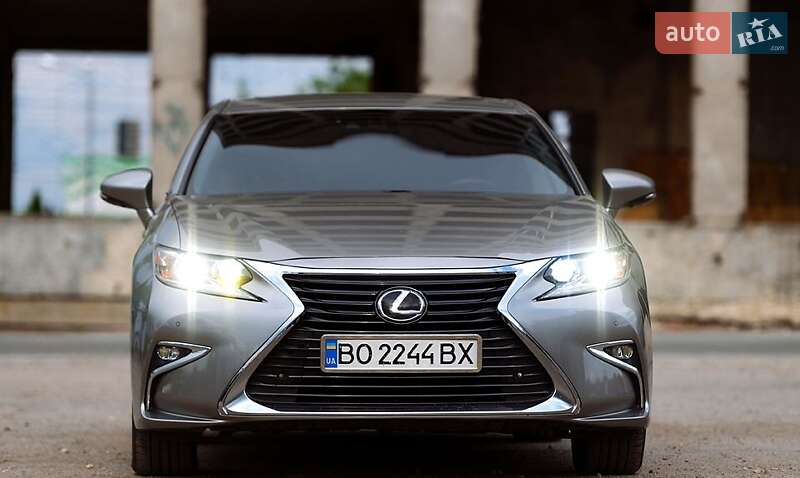 Lexus ES 2015