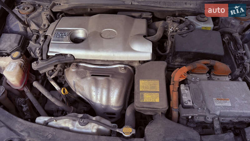 Седан Lexus ES 2013 в Чернигове