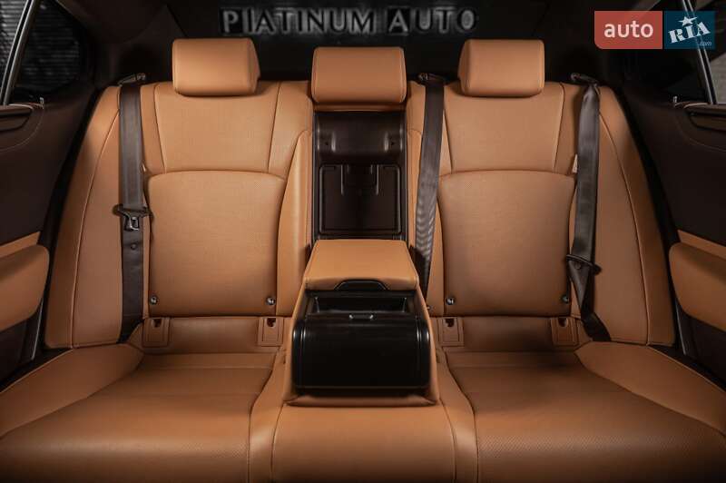Седан Lexus ES 2019 в Одессе