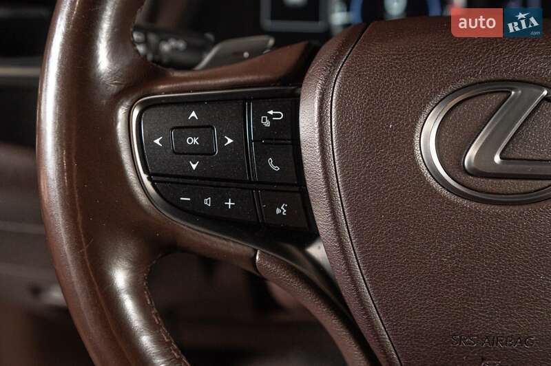 Седан Lexus ES 2019 в Одессе