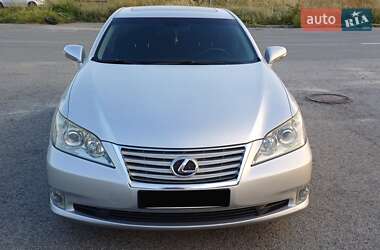 Седан Lexus ES 2011 в Киеве