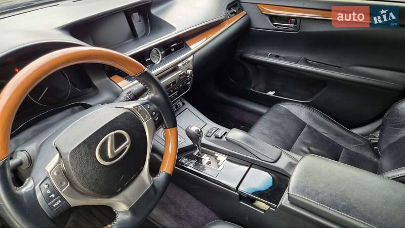 Седан Lexus ES 2014 в Харькове фото 15 Седан Lexus ES 2014 в Харькове