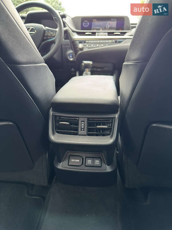 Седан Lexus ES 2021 в Чайках фото 21 Седан Lexus ES 2021 в Чайках