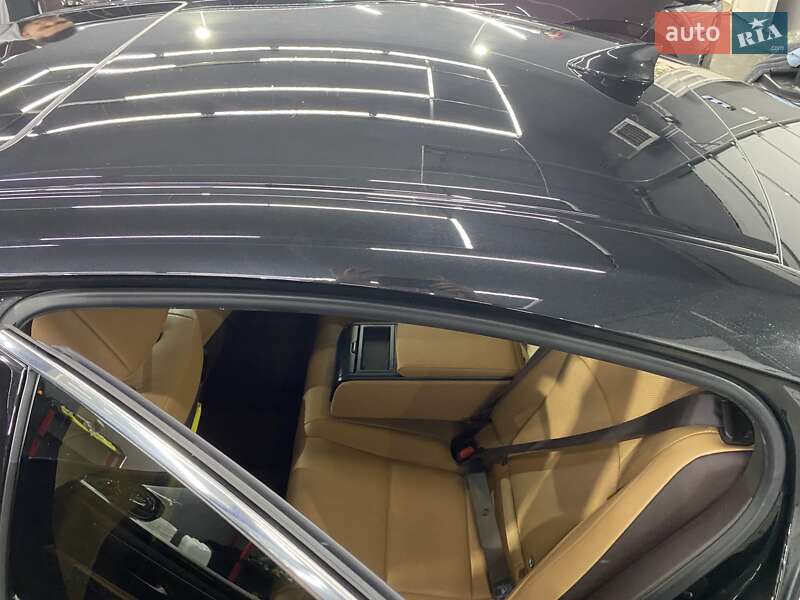 Седан Lexus ES 2020 в Тернополе