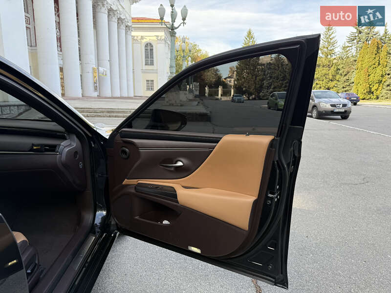 Седан Lexus ES 2021 в Желтых Водах фото 22 Седан Lexus ES 2021 в Желтых Водах