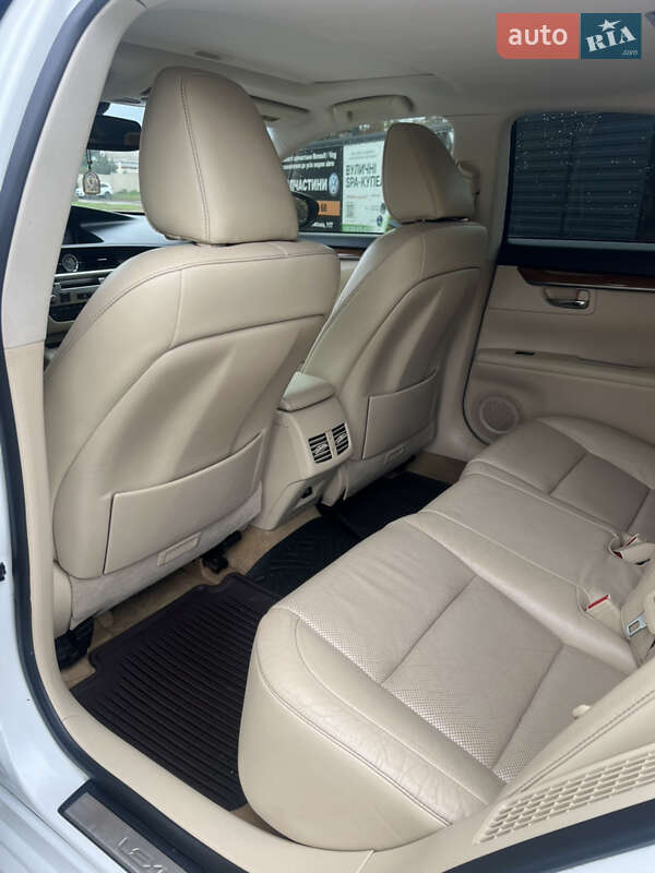 Седан Lexus ES 2012 в Харькове