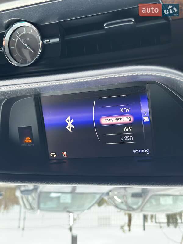 Седан Lexus ES 2015 в Белогородке фото 41 Седан Lexus ES 2015 в Белогородке