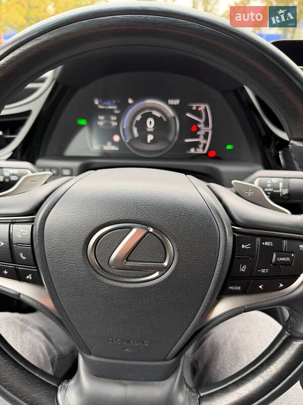 Седан Lexus ES 2023 в Днепре фото 8 Седан Lexus ES 2023 в Днепре