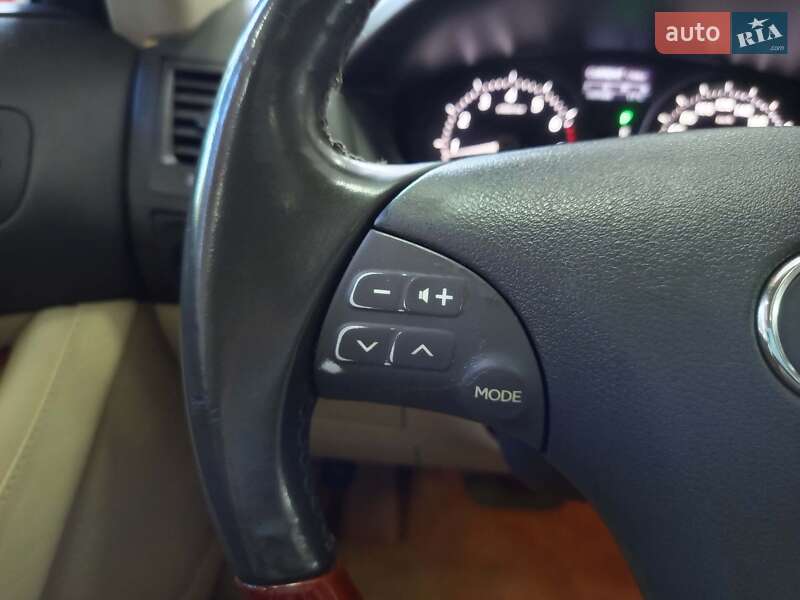 Седан Lexus ES 2006 в Одесі