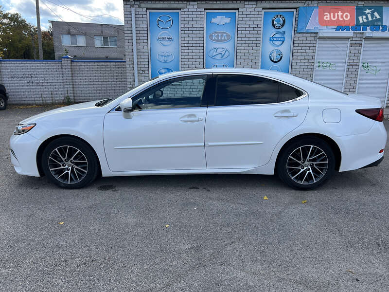 Седан Lexus ES 2016 в Днепре фото 6 Седан Lexus ES 2016 в Днепре