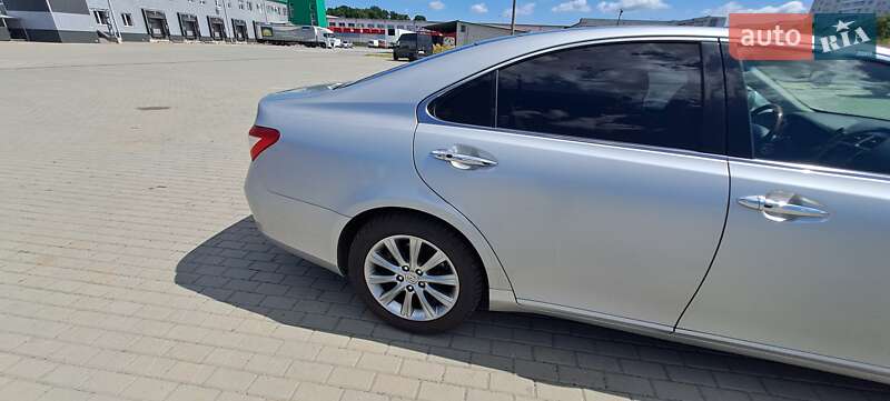 Седан Lexus ES 2008 в Черкассах